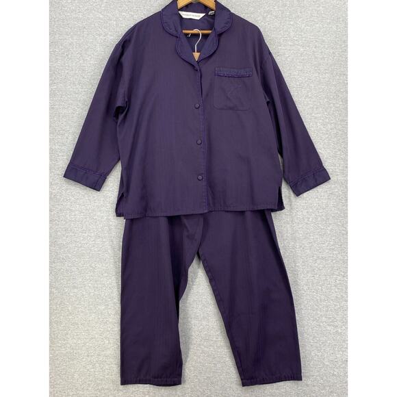 Victorias Secret Loungewear Set Womens Medium Purple 2 Piece Button Up Logo - Picture 1 of 16